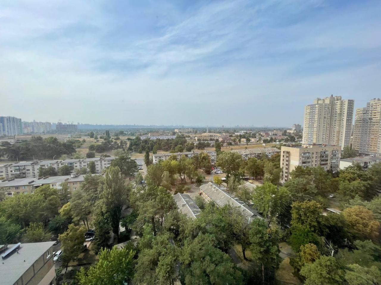 Apartment Voskresenska 18 , Парковые Озера เคียฟ ภายนอก รูปภาพ